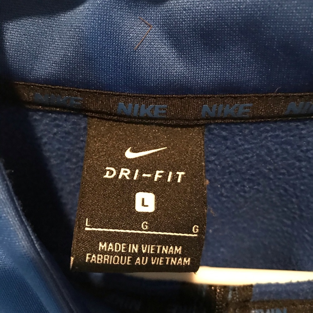 Men’s Nike pullover - Picture 3 of 3
